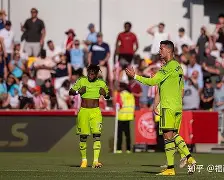 勇士队惨败后更衣室爆发冲突，主帅回应，显示为什.的简单介绍