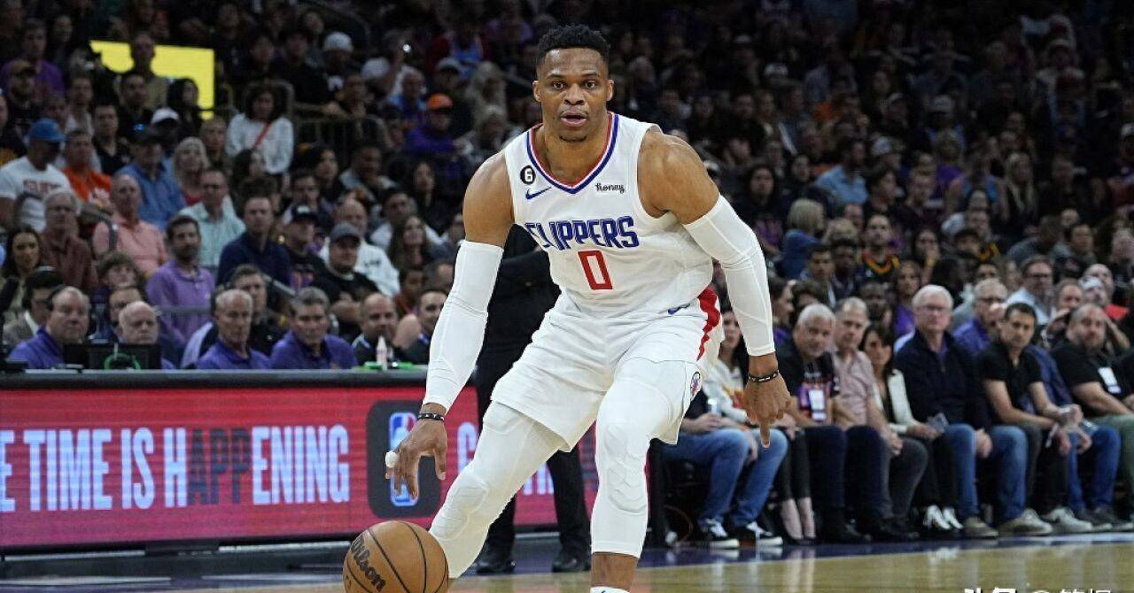 包含太阳球星三分绝杀,全场观众热烈欢呼,国家广告工具.的词条 包含太阳球星三分绝杀,全场观众热烈欢呼,国家广告工具.的词条