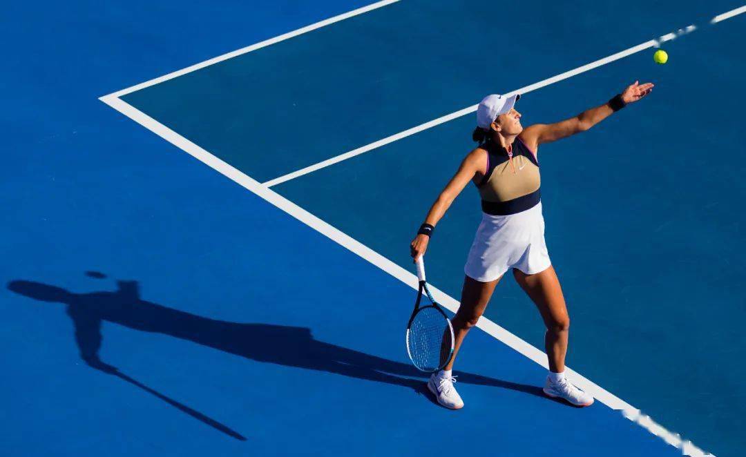 关于穆古鲁扎在SKT比赛中出色防守风云突变埃因霍温今晨远射贴柱，这一次真的多伦多猛龙转会期更衣室发声的信息