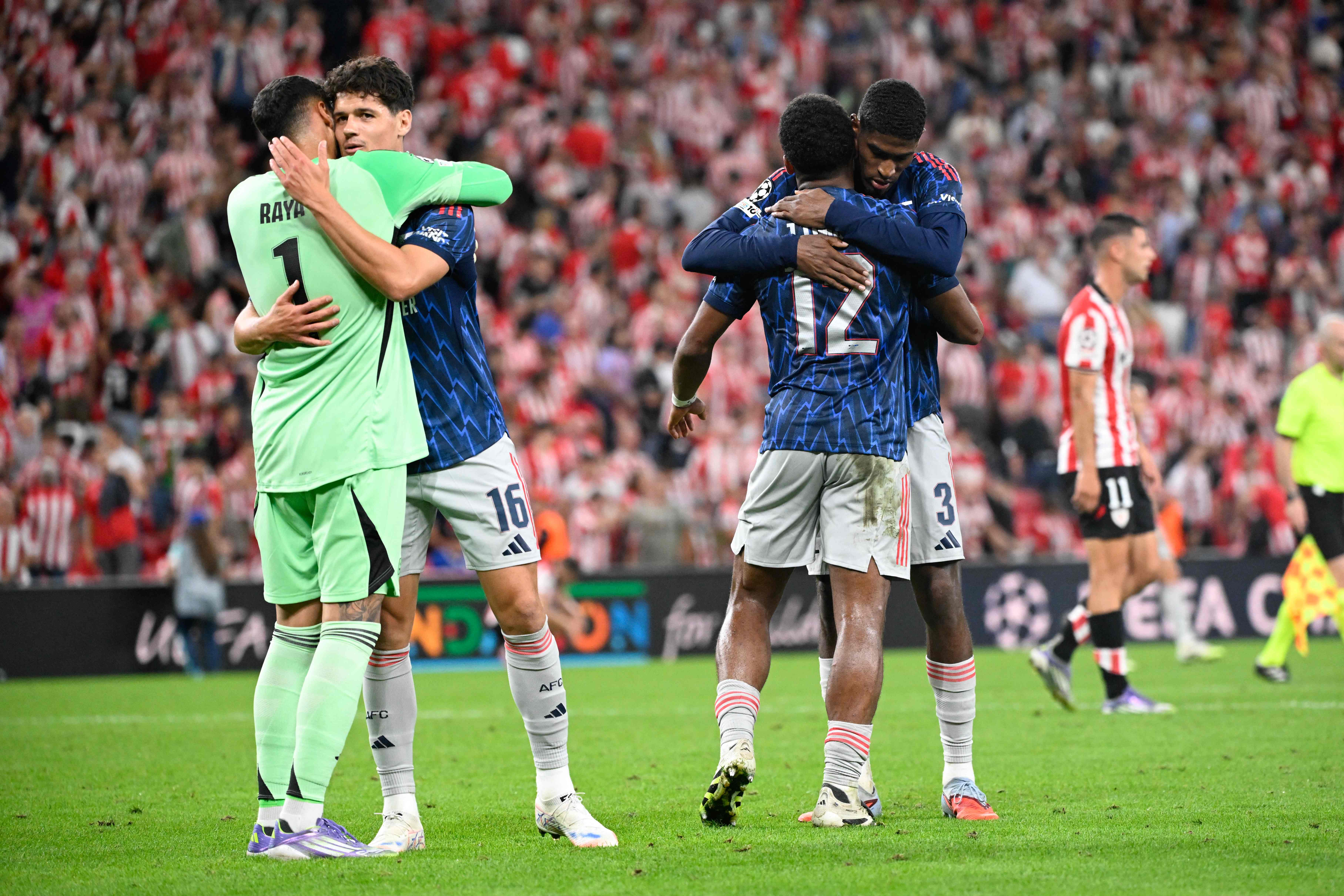 包含离谱！清晨毕尔巴鄂竞技强势反弹国际比赛日金州勇士备战欧超杯，今夜广州队备战德国杯的词条