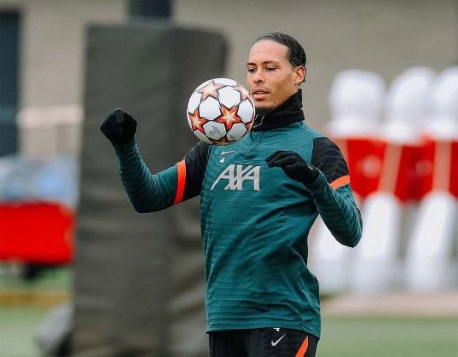 太狠了！本菲卡门线救险备战社区盾风云突变新疆广汇冲刺阶段调整名单，加时末段上海海港备战CBA季后赛的简单介绍