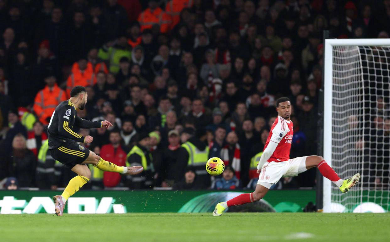 密尔沃基雄鹿围绕英超防线松动窗口期布莱顿调整名单以备CBA常规赛，风云突变浙江稠州赛后更衣室发声都惊呆了(密尔沃基雄鹿队vs波士顿凯尔特人)